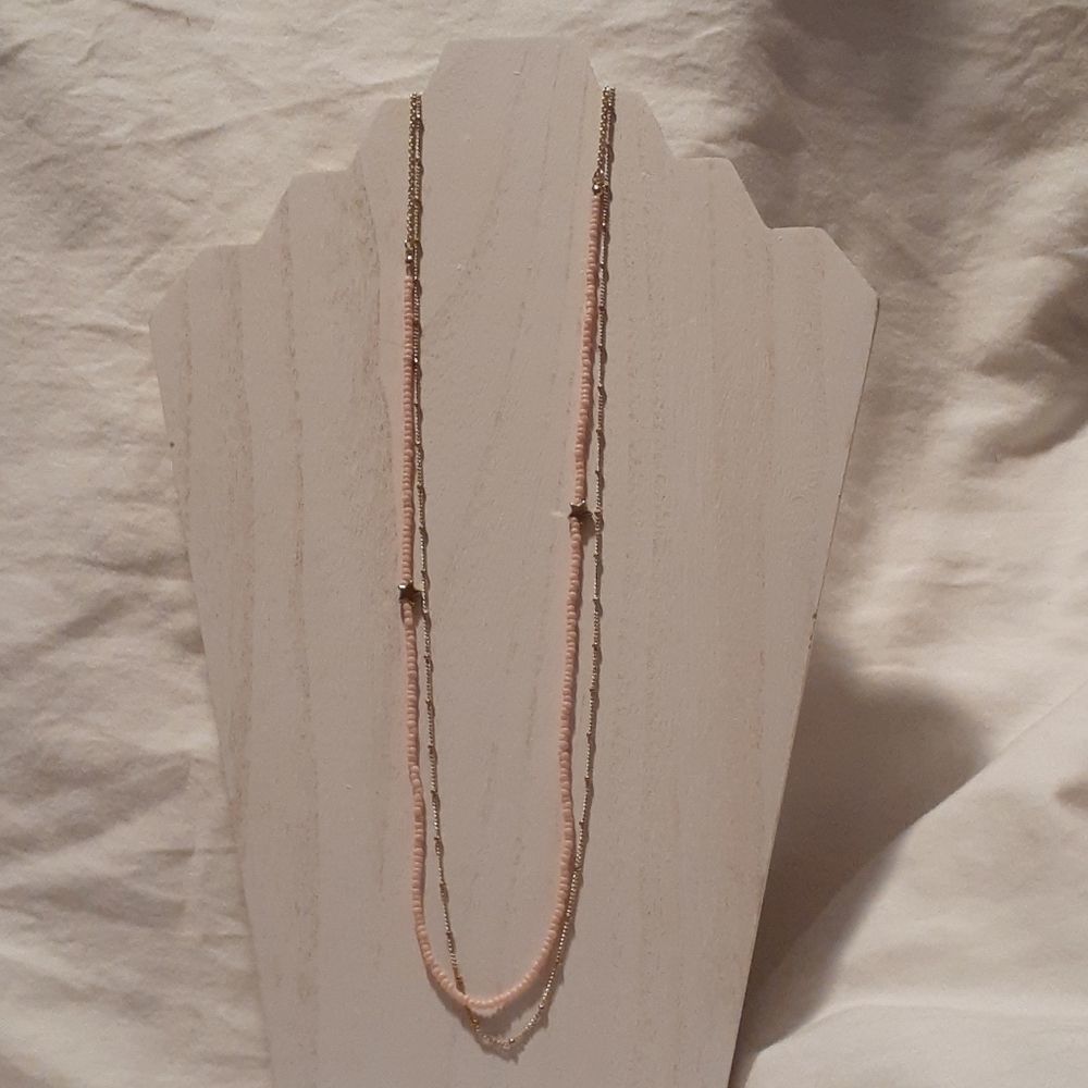 NEW Taramanda Pink Seed Bead & Gold Chain Necklace‎